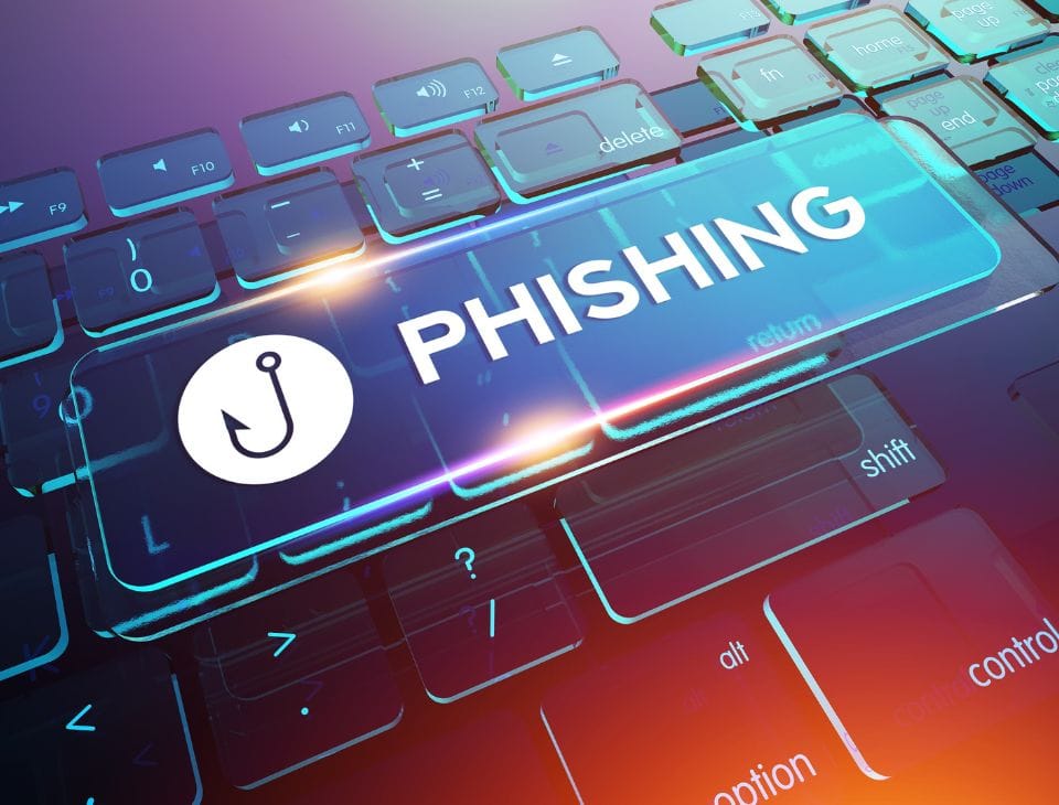 Phishing – co to jest i jak się przed nim chronić?